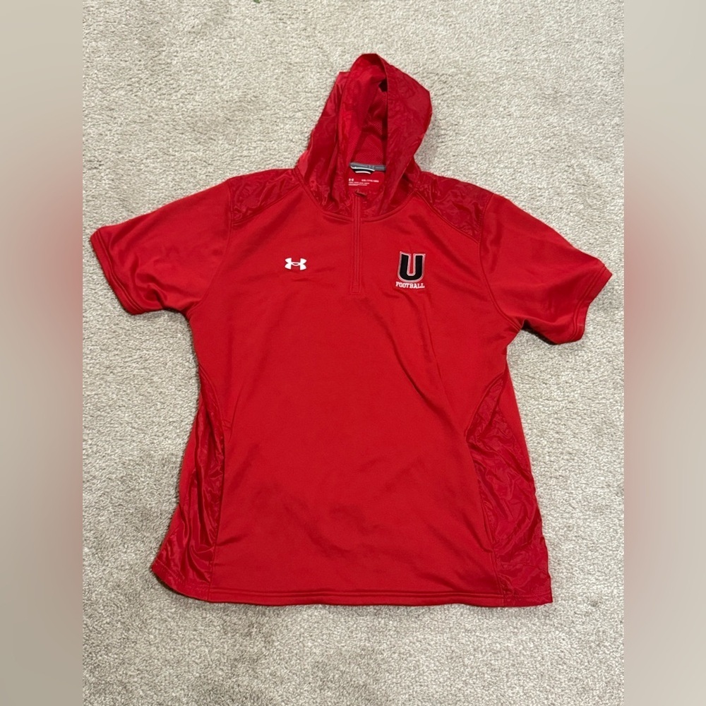 Men’s XXL U Football Under Armour short sleeved quarter zip